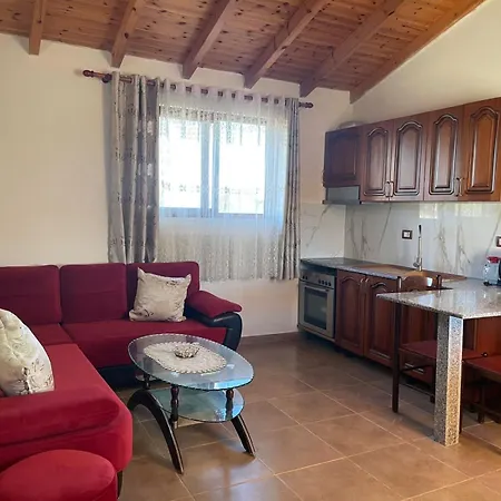 בית נופש Diarla's 2 *